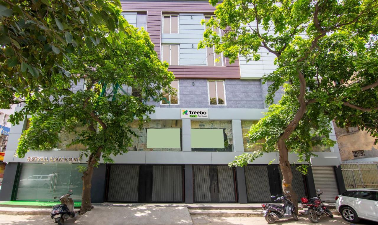 Treebo Royal Comfort Нью-Дели Экстерьер фото
