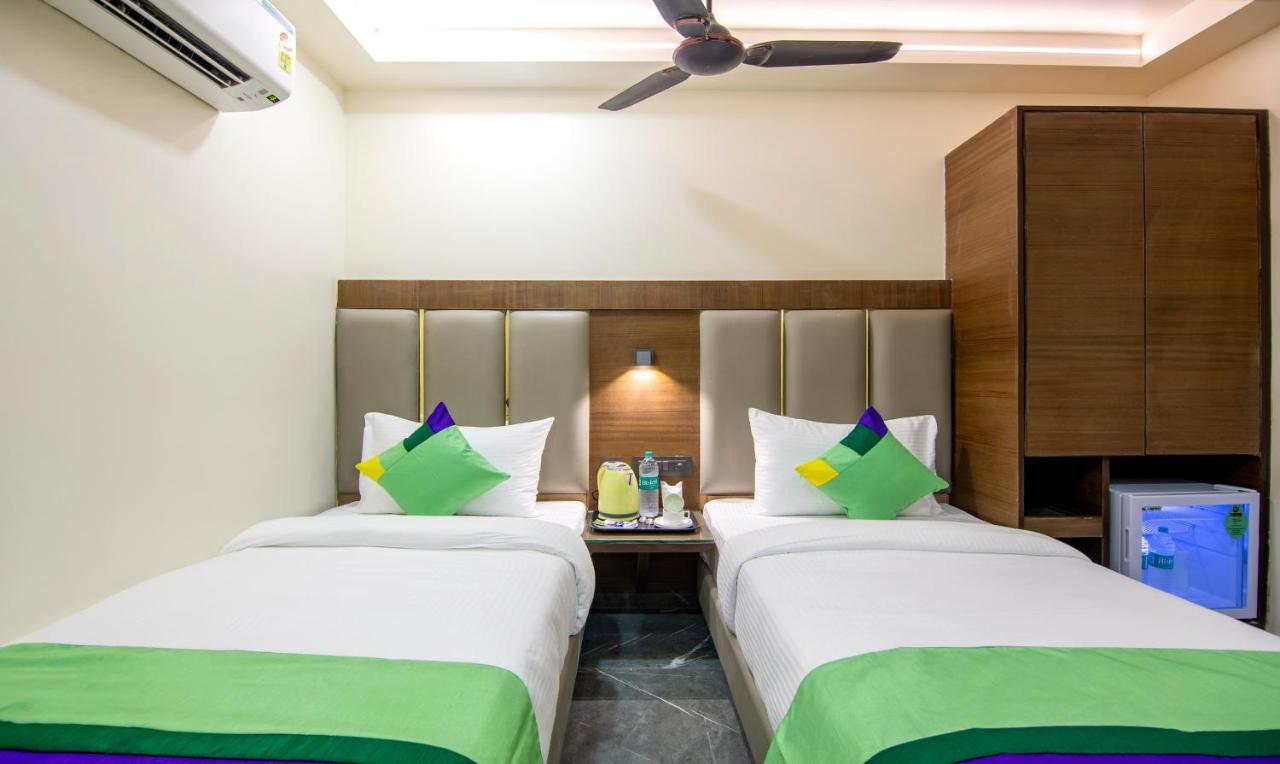 Treebo Royal Comfort Нью-Дели Экстерьер фото